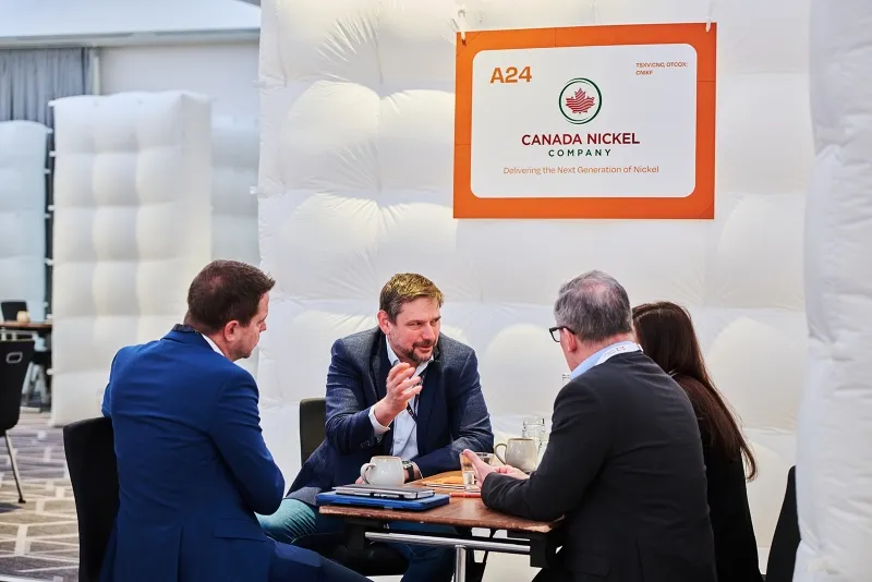 Canada Nickel representatives meeting attendees at 121 Mining Investment London